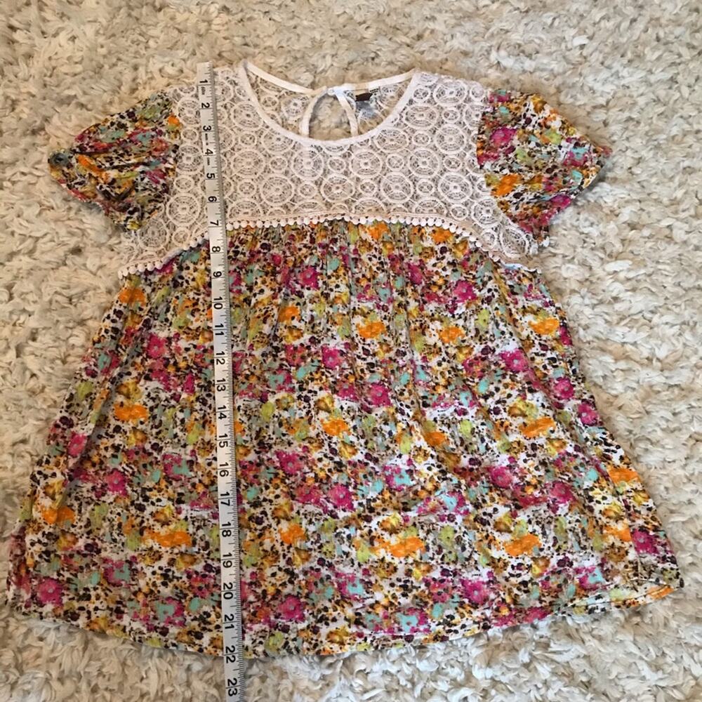 Kut from the Kloth floral lace Pom detail small - Picture 3 of 5